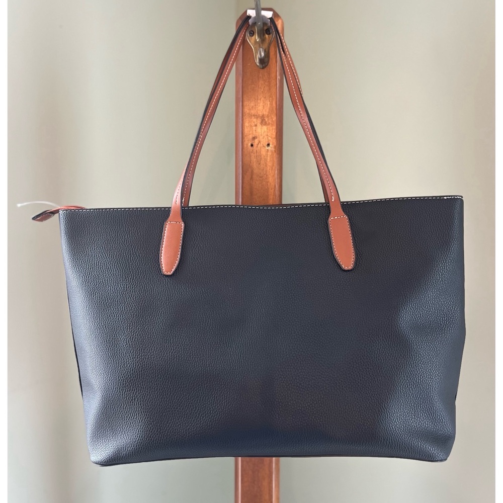 London Fog Black and Tan Tote Bag - Picture 3 of 6